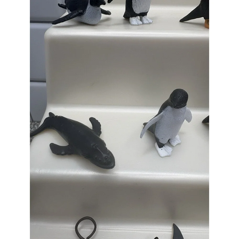 Safari Ltd Toys Penguin Sea Animal  Lot Learning Classroom HG18